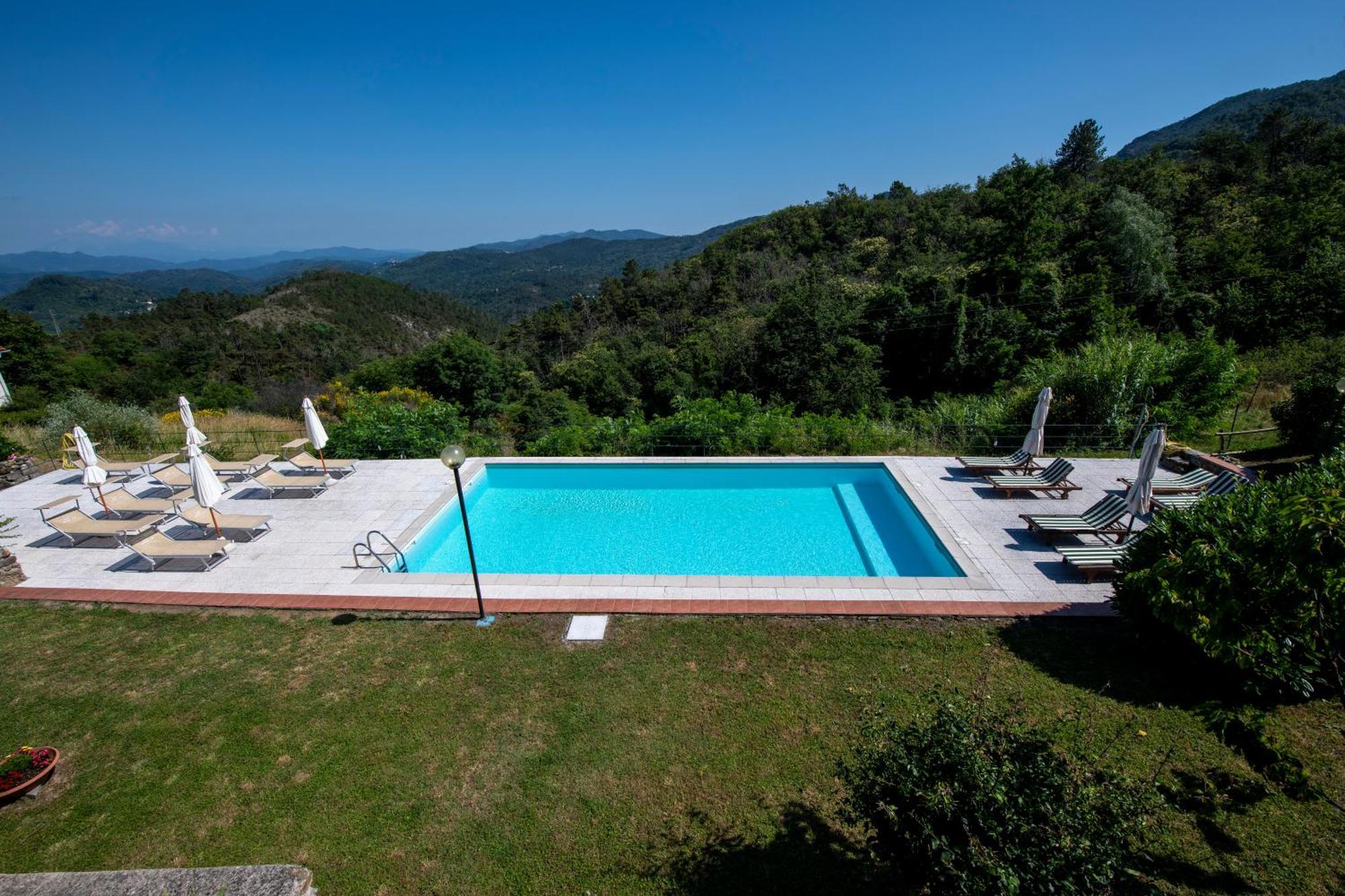211 - Appartamento Acacia, Terrazza Giardino E Piscina Carro Exterior photo